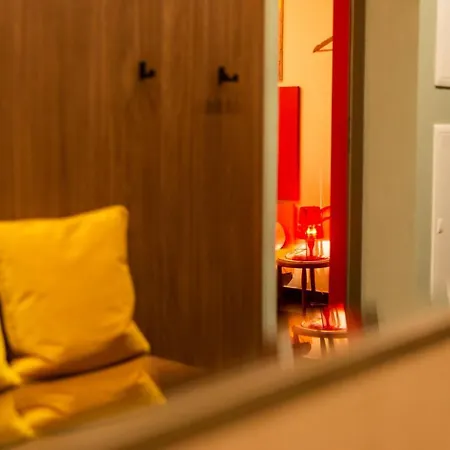 Ech Koenigsberger Apartment