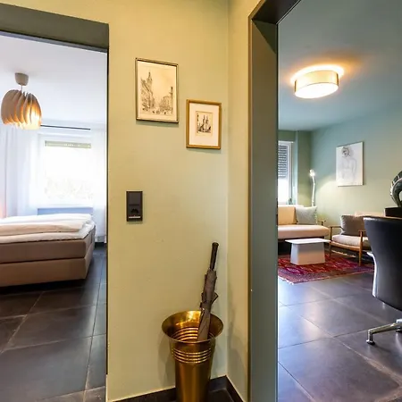 Ech Koenigsberger Apartment